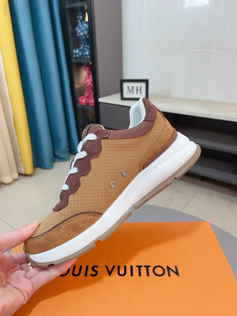 Men's shoes💰438🌹🌹[LV]🌹High-end brand of men's shoes: Official website 1:1 Latest masterpiece: The upper is made of Italian imported first-layer cowhide with special materials➕Full genuine leather lining🔥, making walking more convenient and comfortable! Exclusive new style, stunning work [color]! Create a fashionable personality to set off your uniqueness! A must-have for trendy men! Classic🔥Number: 38-44